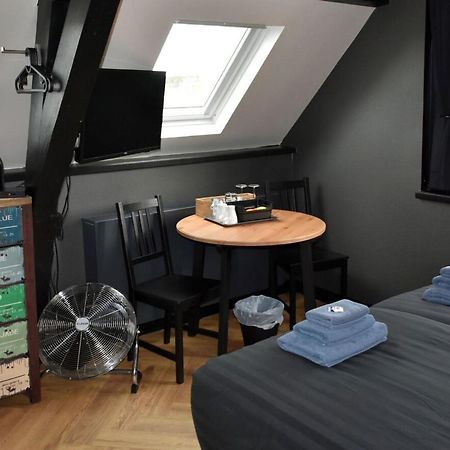 De Gusto Bed & Breakfast Schiedam Bagian luar foto