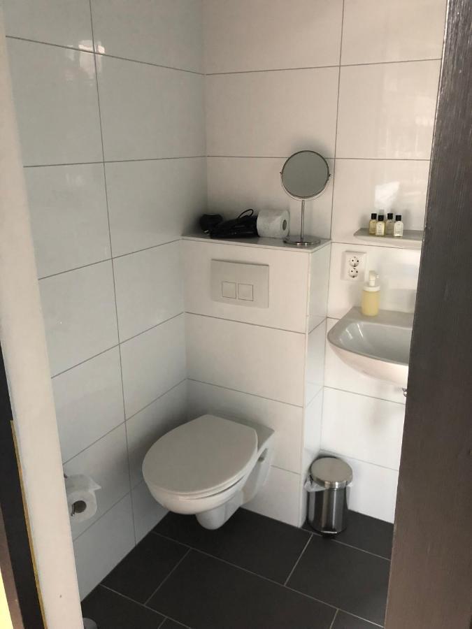 De Gusto Bed & Breakfast Schiedam Bagian luar foto