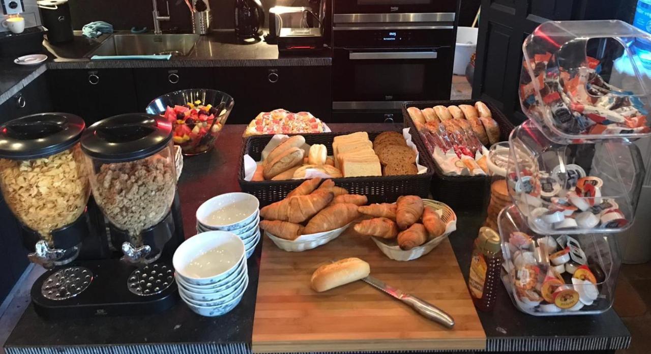 De Gusto Bed & Breakfast Schiedam Bagian luar foto
